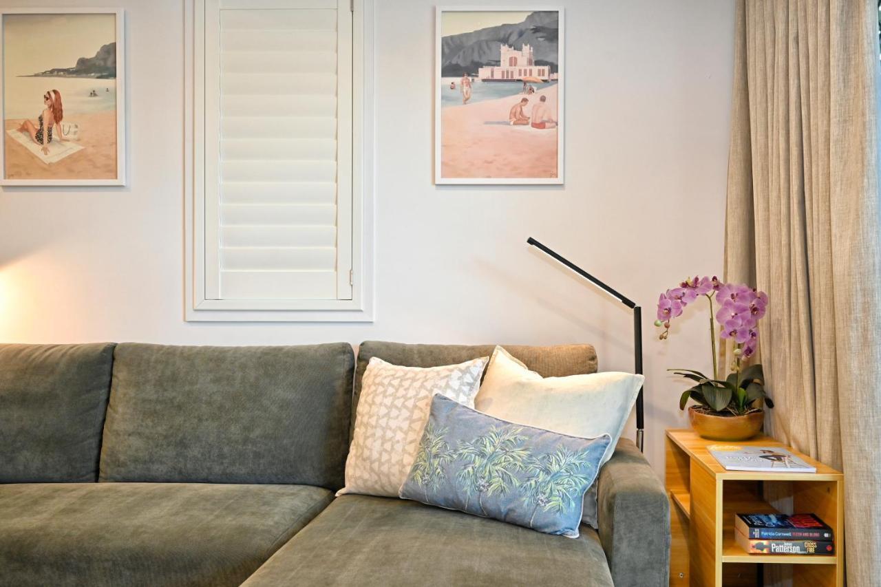 Stylish 2 B/r - 4 Guests, Garage Zc5 * Alexandra Headland